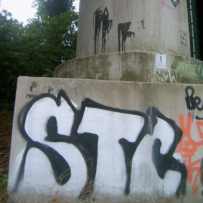 Graffiti and street art from a photo tour in Bremen including colourful sprayed tags and top-to-bottoms.